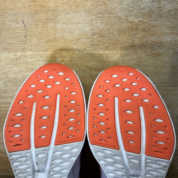 On CloudSurfer REFLECTIVE Mens Size 11 Running Shoes Sneakers Auburn Frost - Picture 11 of 13